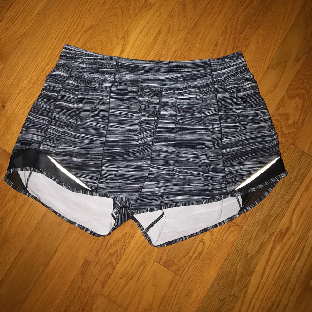 Lululemon hotty Hot Shorts
